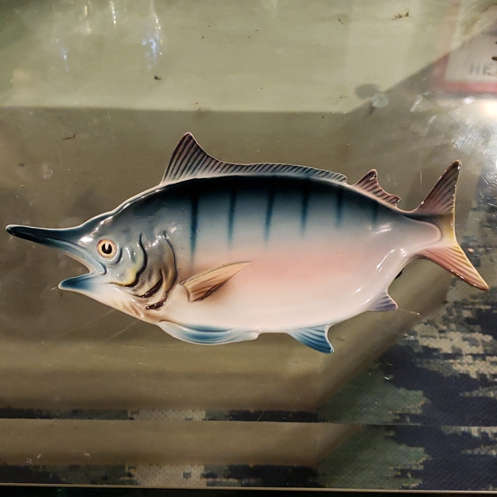 Vintage wall hager of a BLUE MARLIN